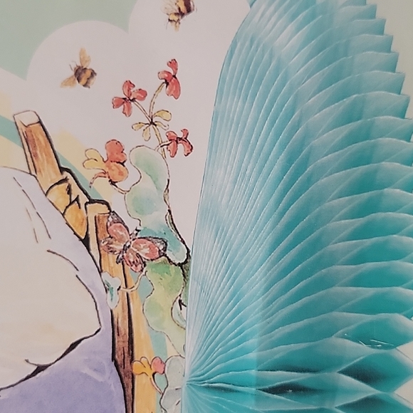 🐇💲2️⃣ 🐇 Beatrix Potter Infant Honeycomb Centerpiece Decoration - Picture 4 of 8